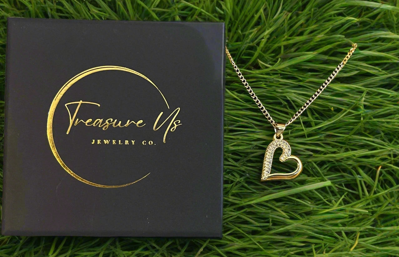 Heart Pendant Necklace